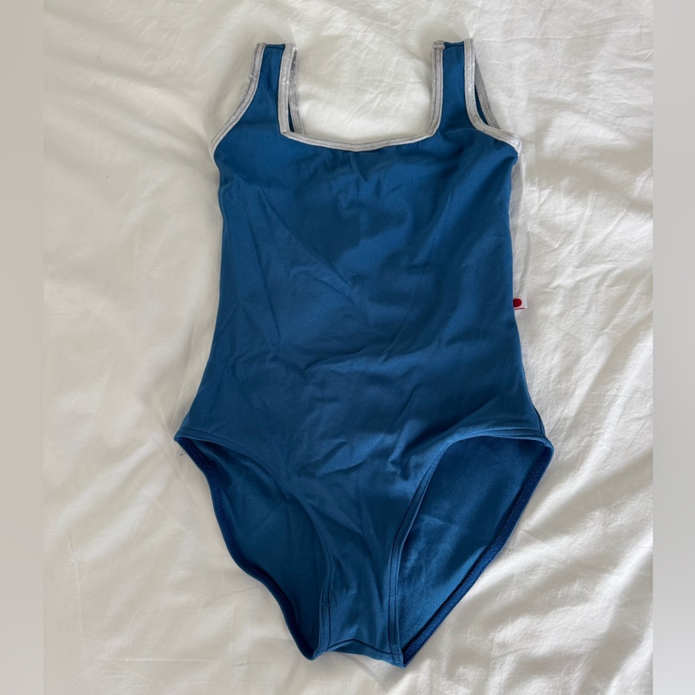 Marieke Yumiko leotard